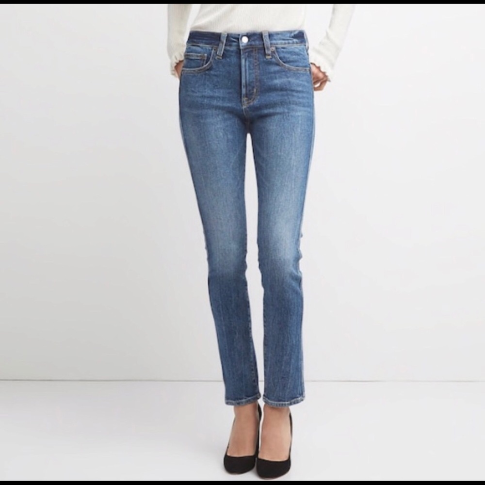 gap high rise slim straight